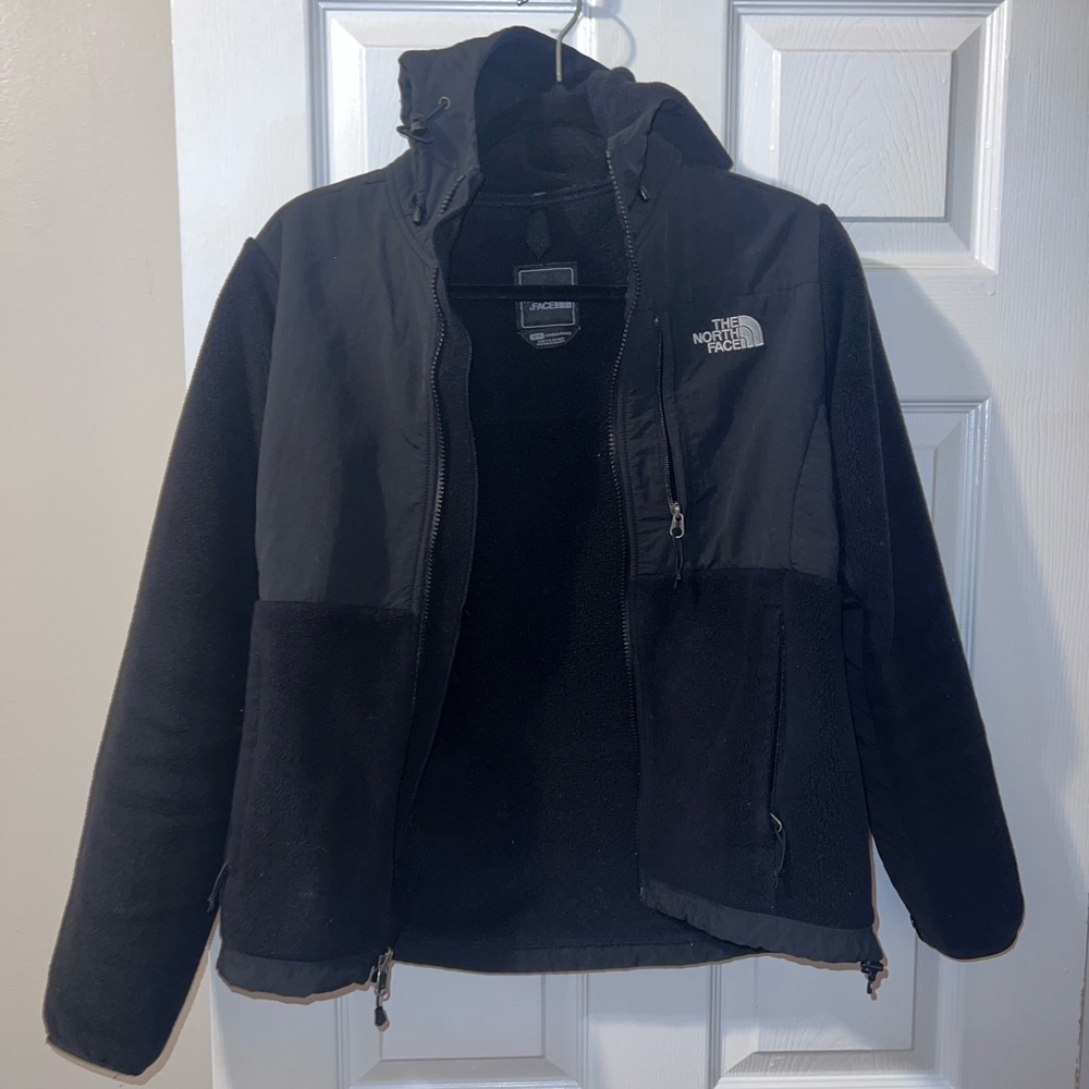 Size small north face fleece hoodie